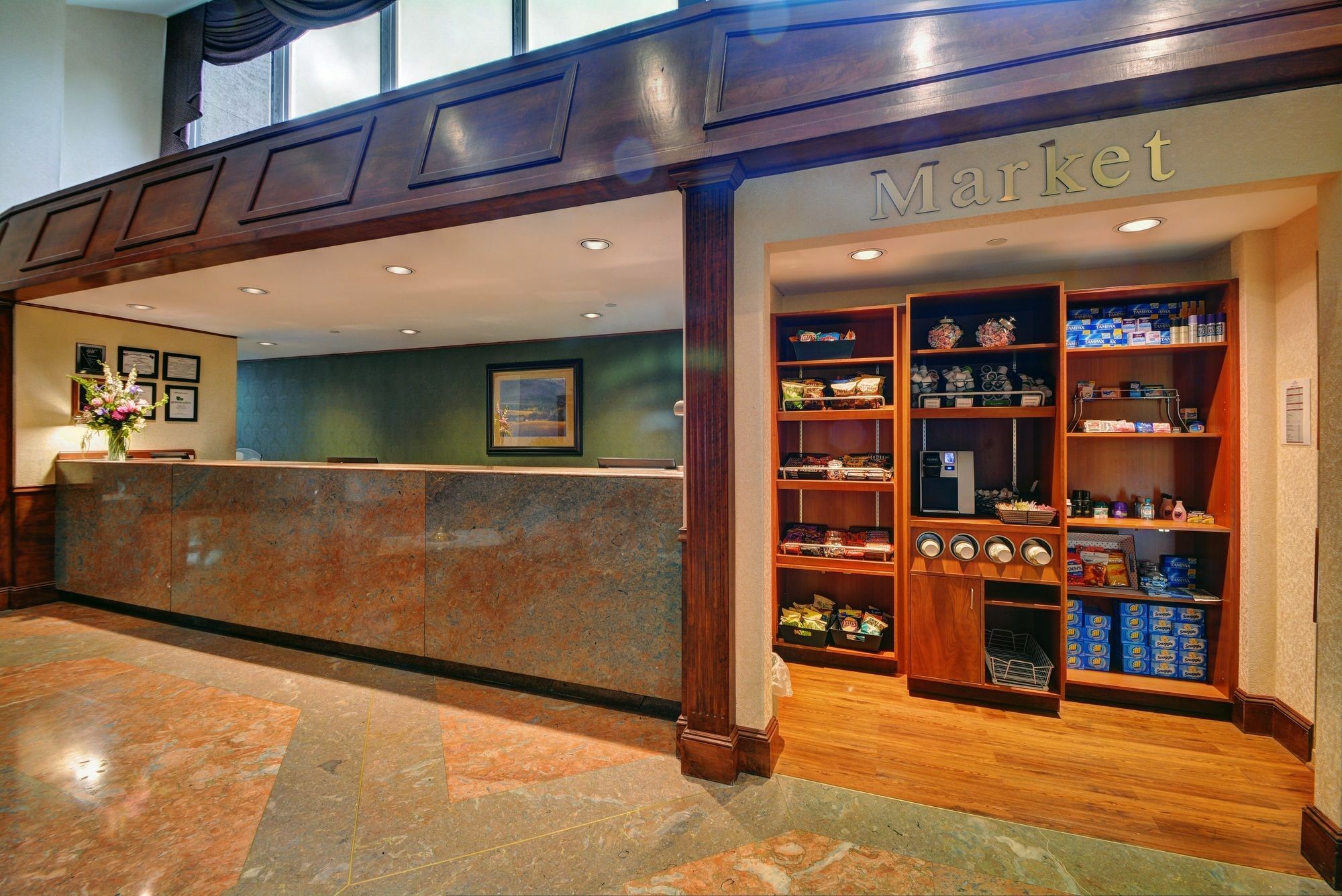 Red Lion Hotel Кромвель Экстерьер фото